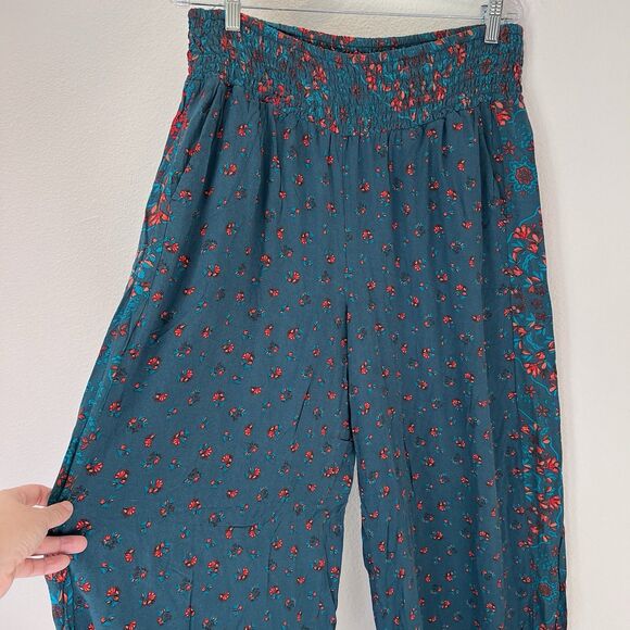 Torrid Pull-On Wide Leg Challis Smocked Waist High-Rise Pant Boho Festival 1XT - Picture 4 of 13